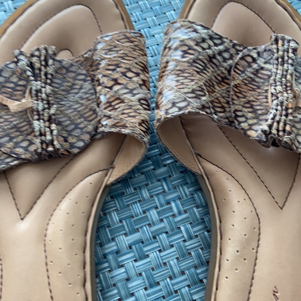 Classy Unique Slides - image 2